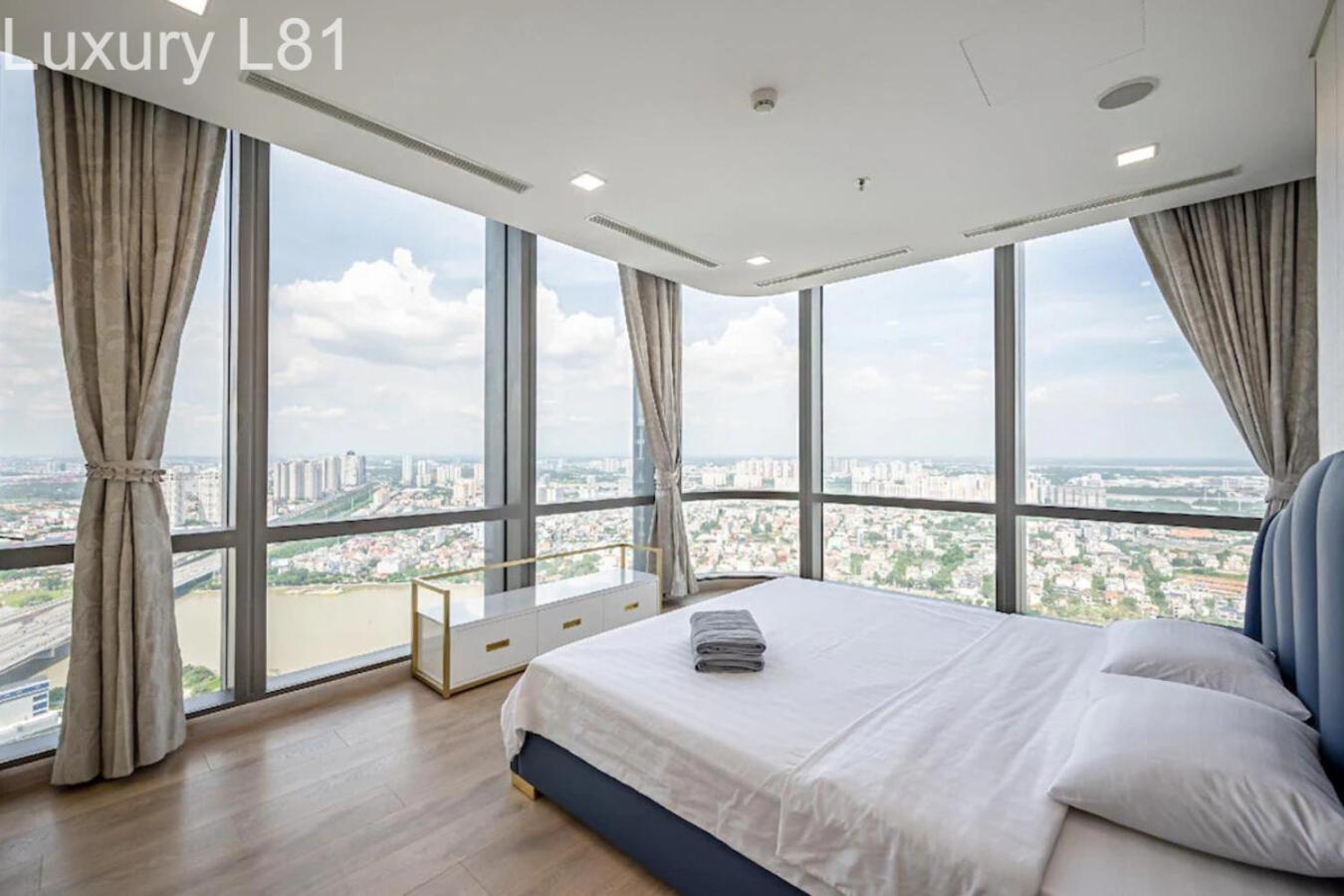 Angia Luxury Apartment Inside Landmark 81 Tower Хошимін Екстер'єр фото